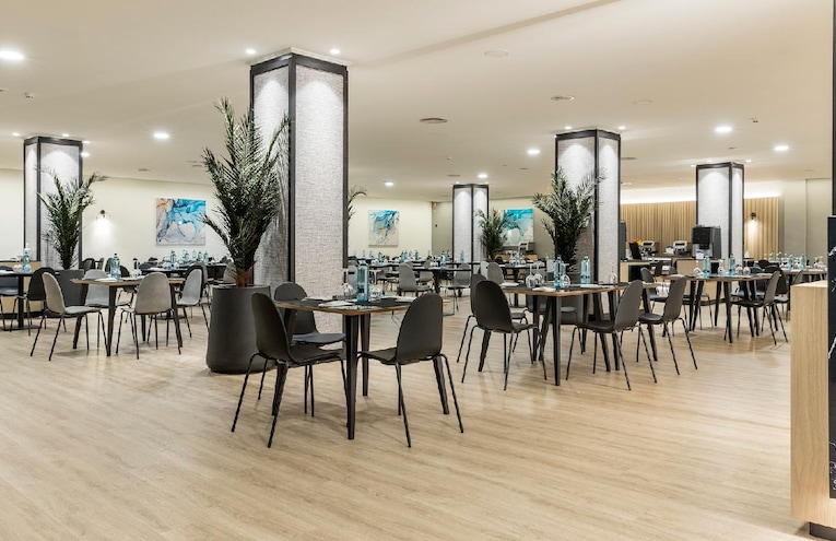 Restaurants - 3