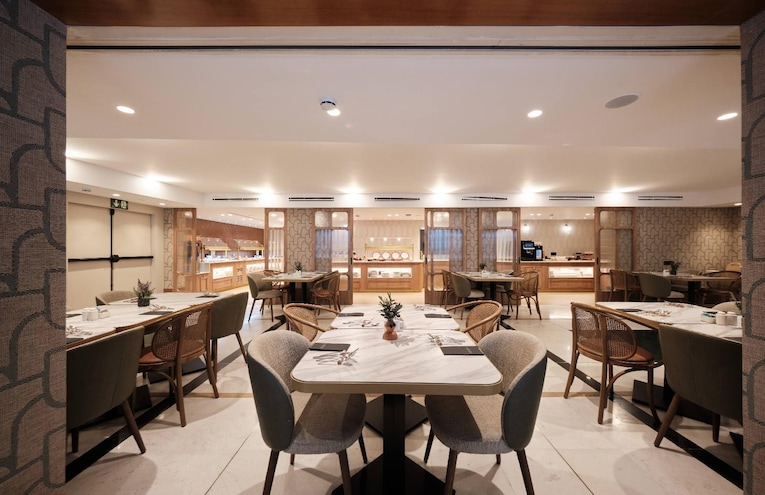 Restaurants - 11