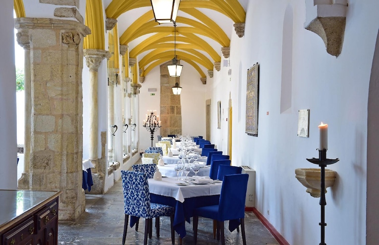 Restaurants - 3