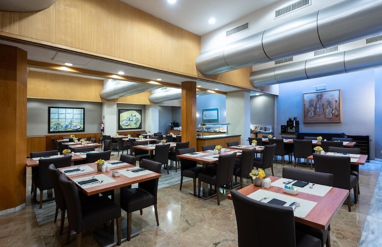 Restaurants - 10