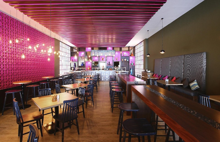 Restaurants - 10