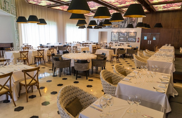 Restaurants - 6