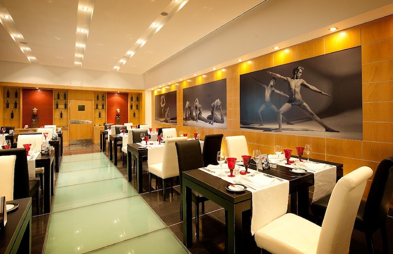 Restaurants - 3