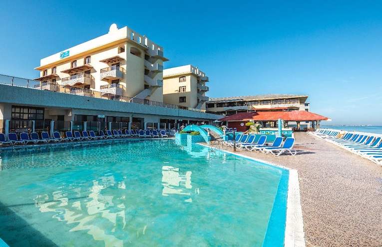 Piscines - 1