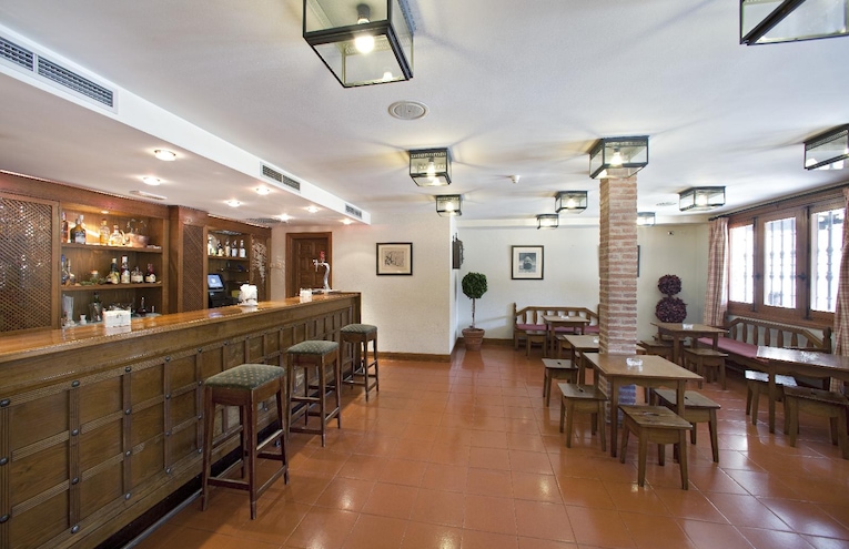 Restaurants - 6