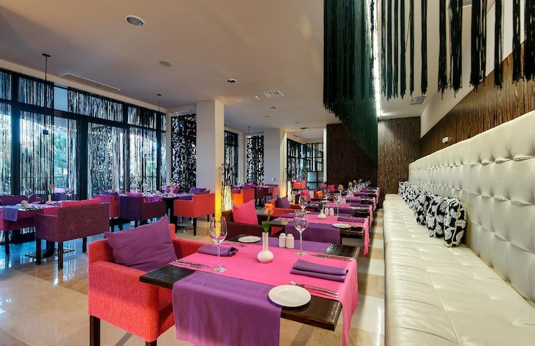 Restaurants - 3