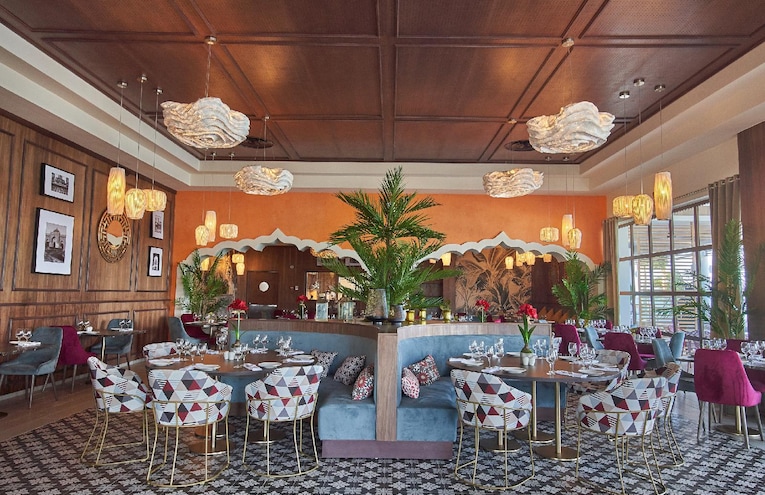 Restaurants - 15
