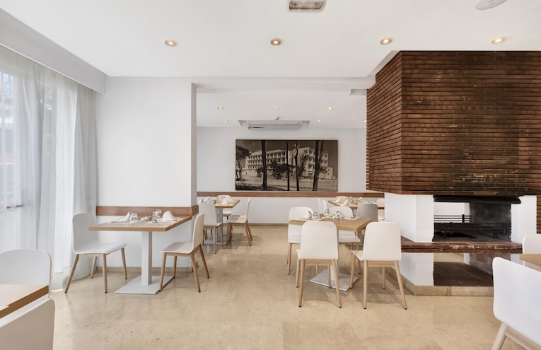 Restaurants - 3