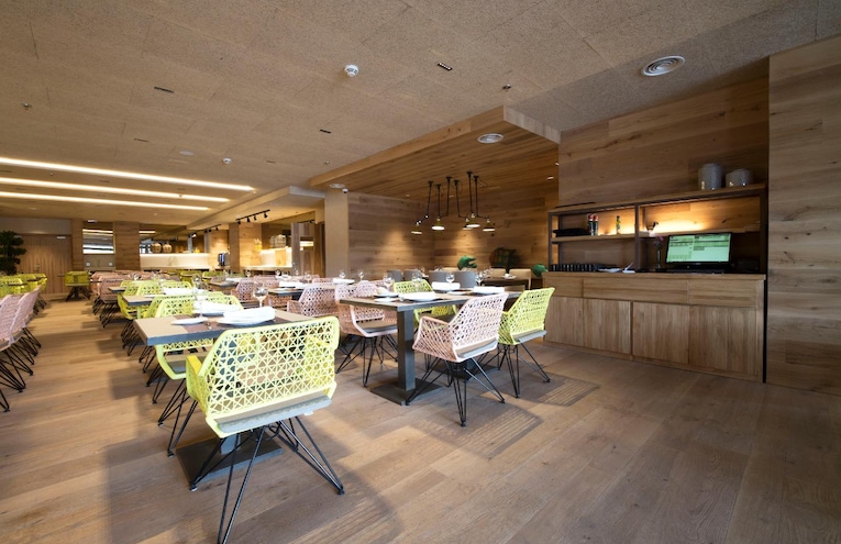 Restaurants - 5