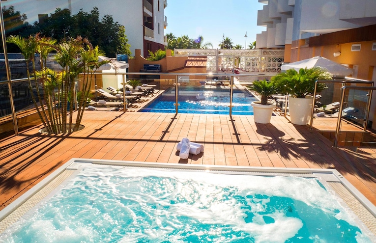 Piscines - 1