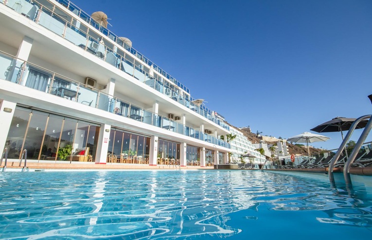 Piscines - 1