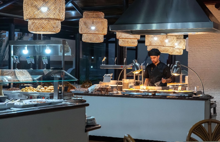 Restaurants - 11