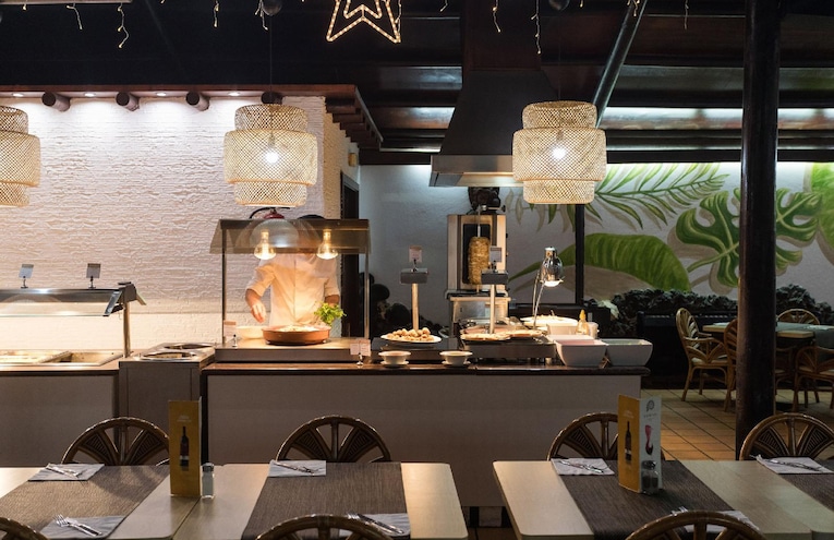Restaurants - 12