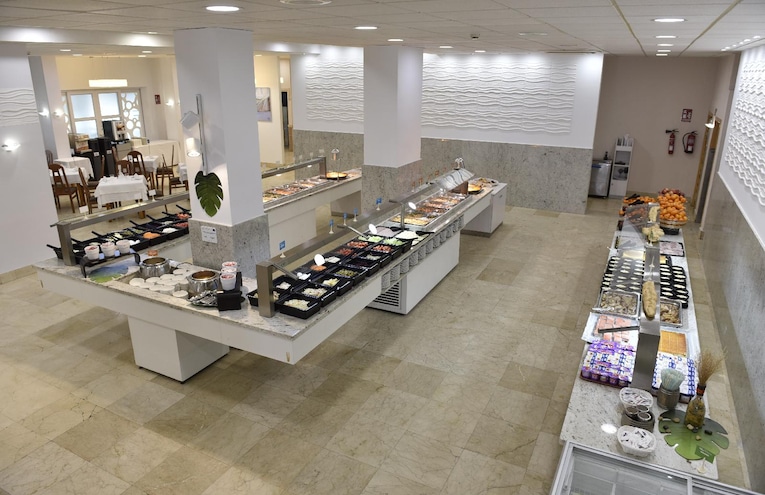 Restaurants - 4