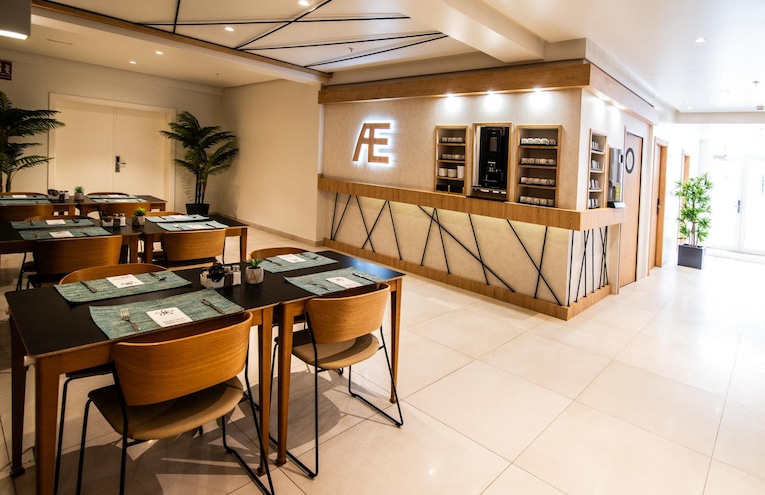 Restaurants - 3