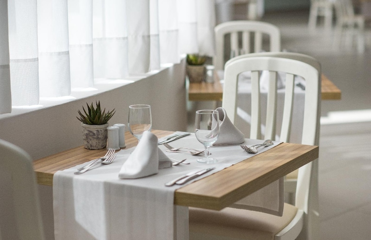 Restaurants - 6