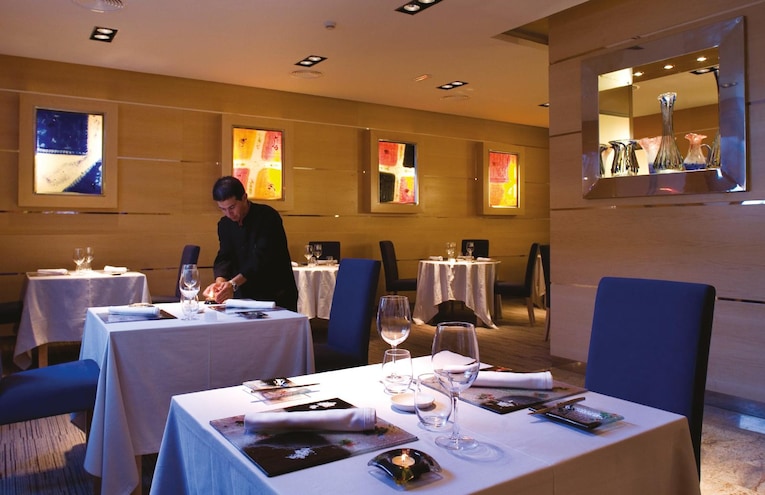 Restaurants - 3