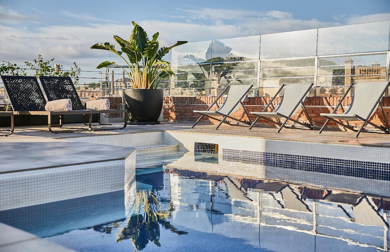 Piscines - 1