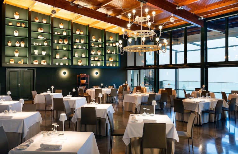 Restaurants - 9