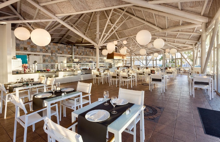 Restaurants - 4