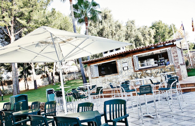 Restaurants - 10
