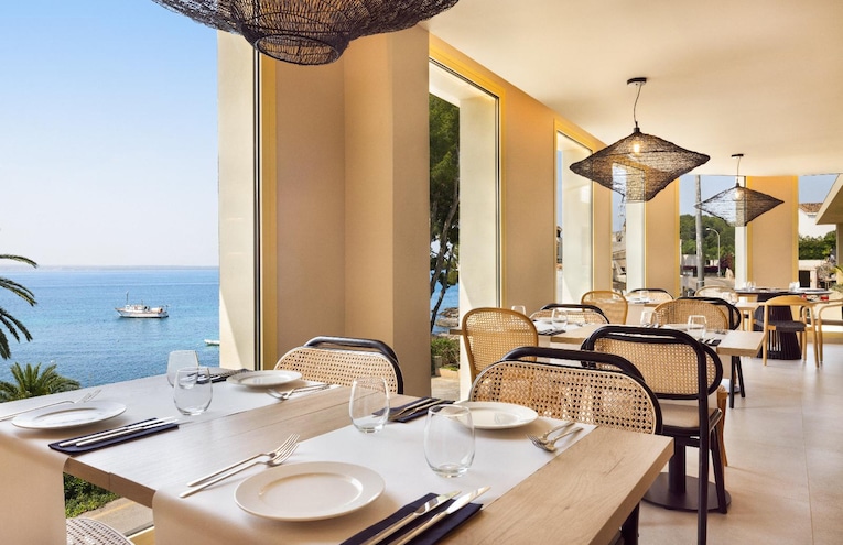 Restaurants - 3