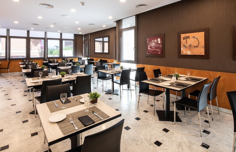 Restaurants - 3