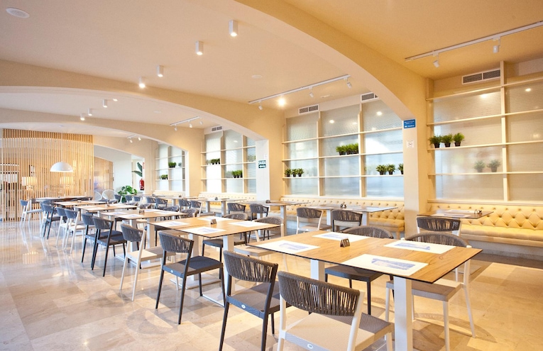 Restaurants - 4
