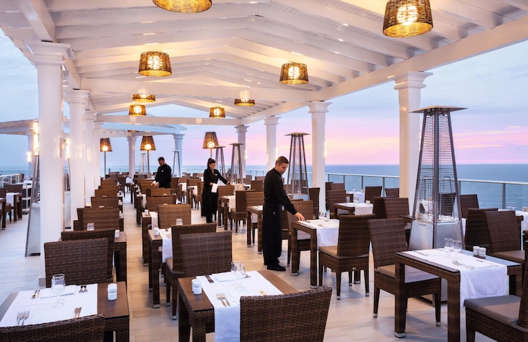 Restaurants - 7