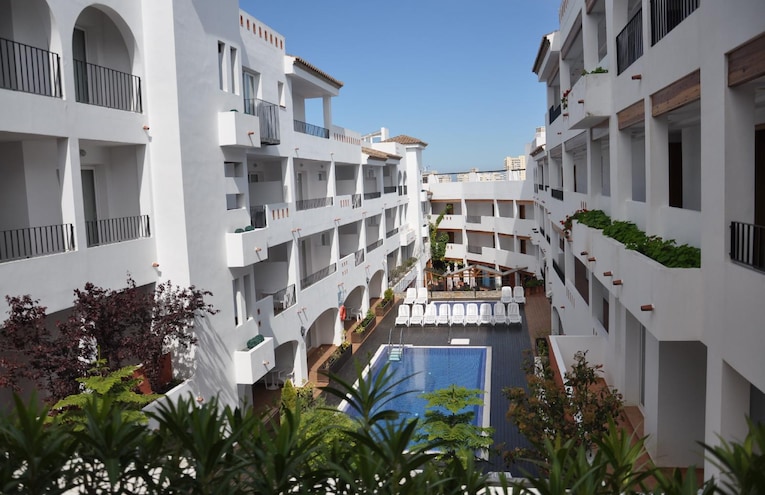 Piscines - 1