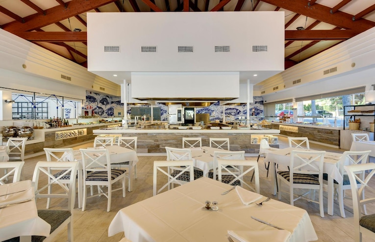 Restaurants - 7