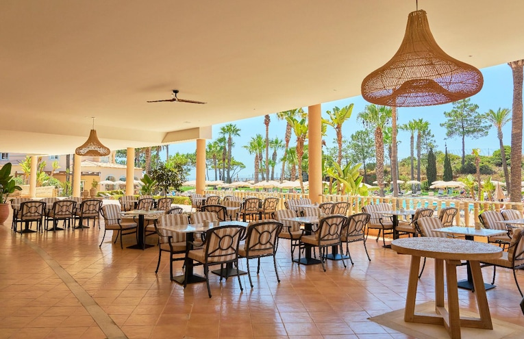 Restaurants - 6
