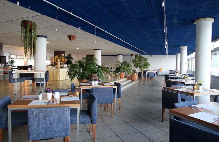 Restaurants - 3
