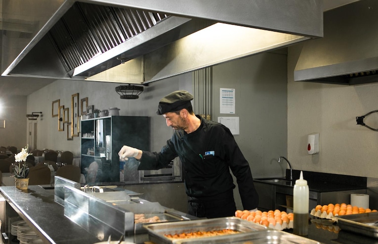 Restaurants - 20