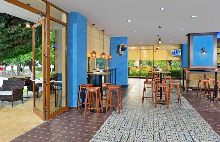 Restaurants - 1