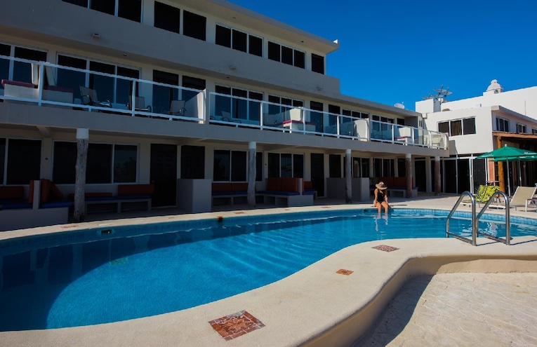 Piscines - 1