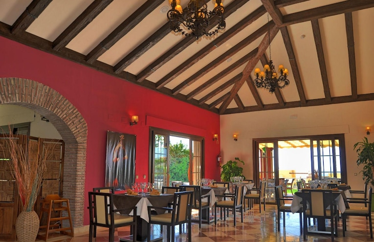 Restaurants - 4