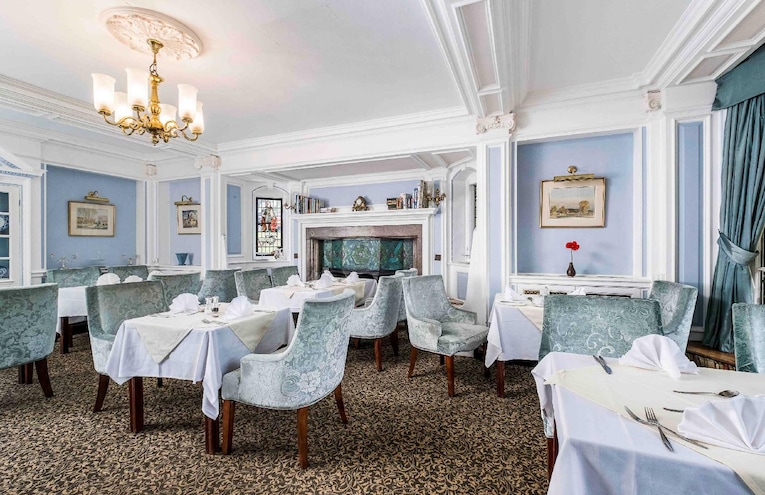 Restaurants - 4