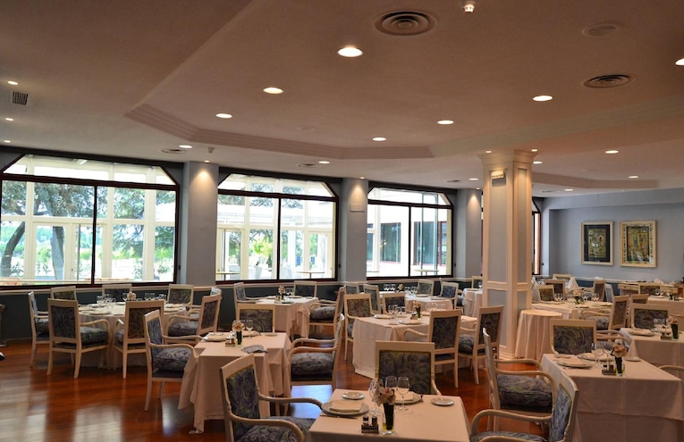 Restaurants - 3
