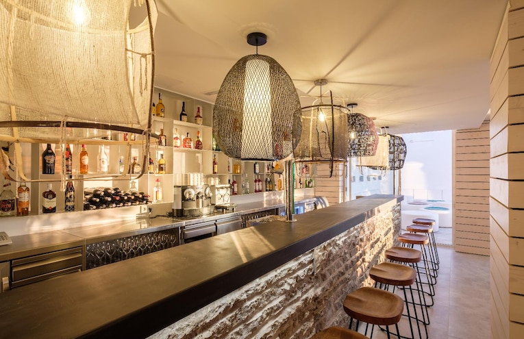 Restaurants - 1