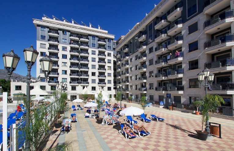 Piscines - 1