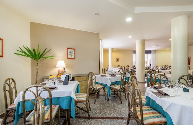 Restaurants - 1
