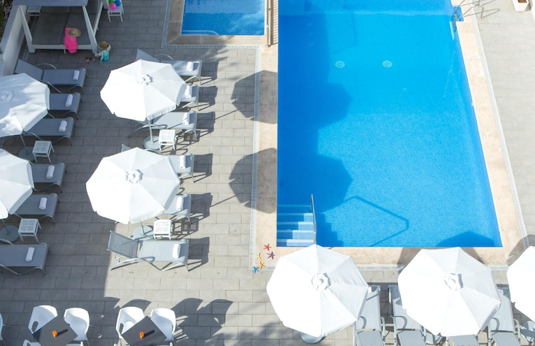 Piscines - 1