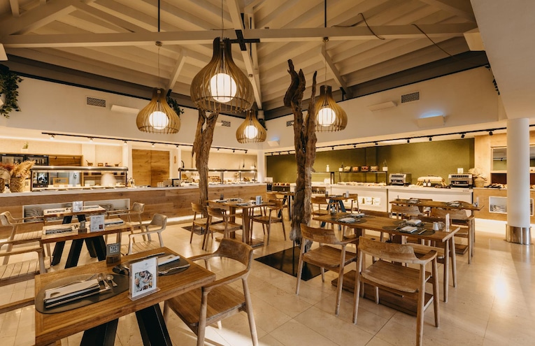 Restaurants - 9