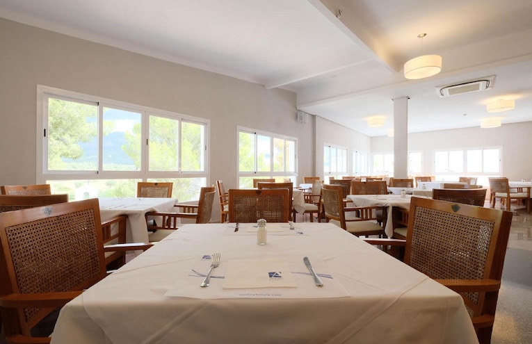 Restaurants - 6