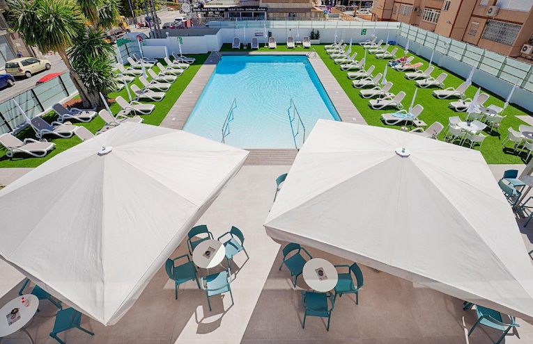 Piscines - 1