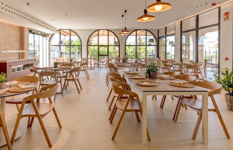 Restaurants - 4