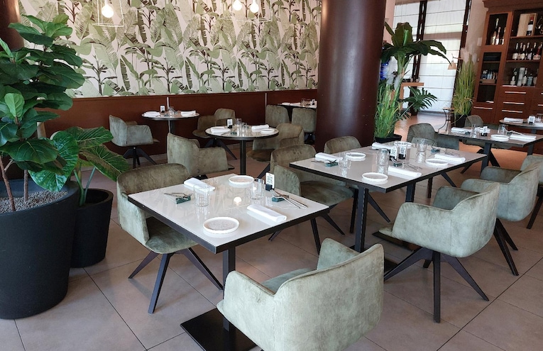 Restaurants - 3