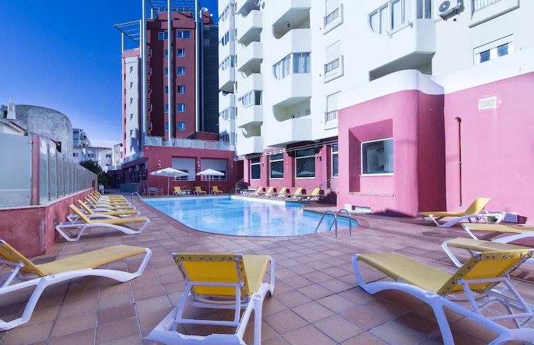 Piscines - 1