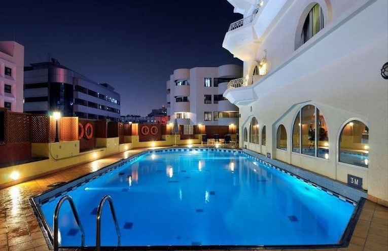 Piscines - 1